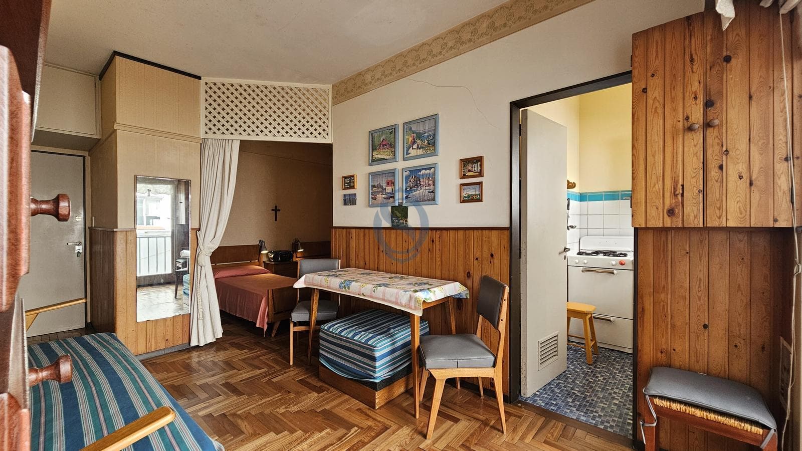 For Sale - Studio Apartment with Internal Partition - B Maritimo 2465