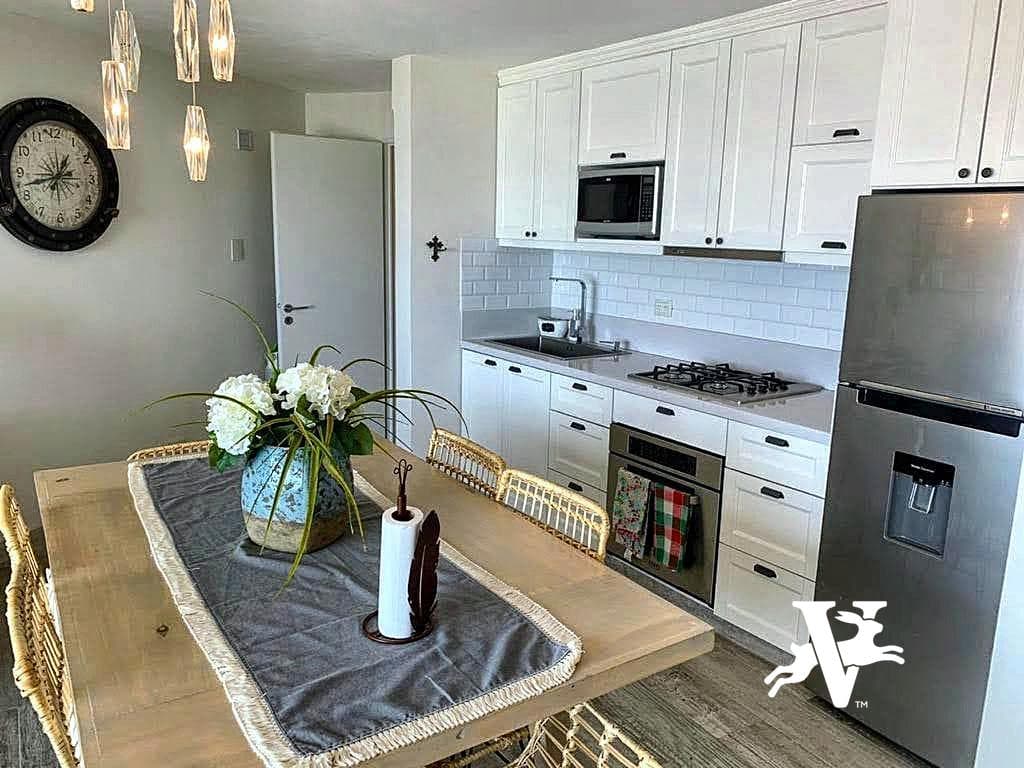 APARTMENT FOR SALE WITH OCEAN VIEW, TERRACE, AND BARBECUE.