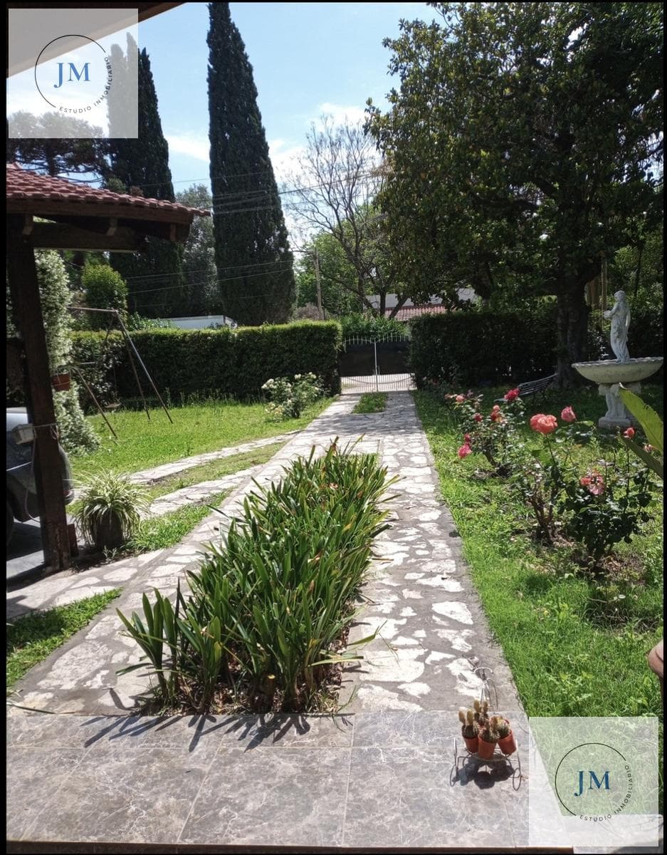 House Country House in Villa Udaondo—ideal location