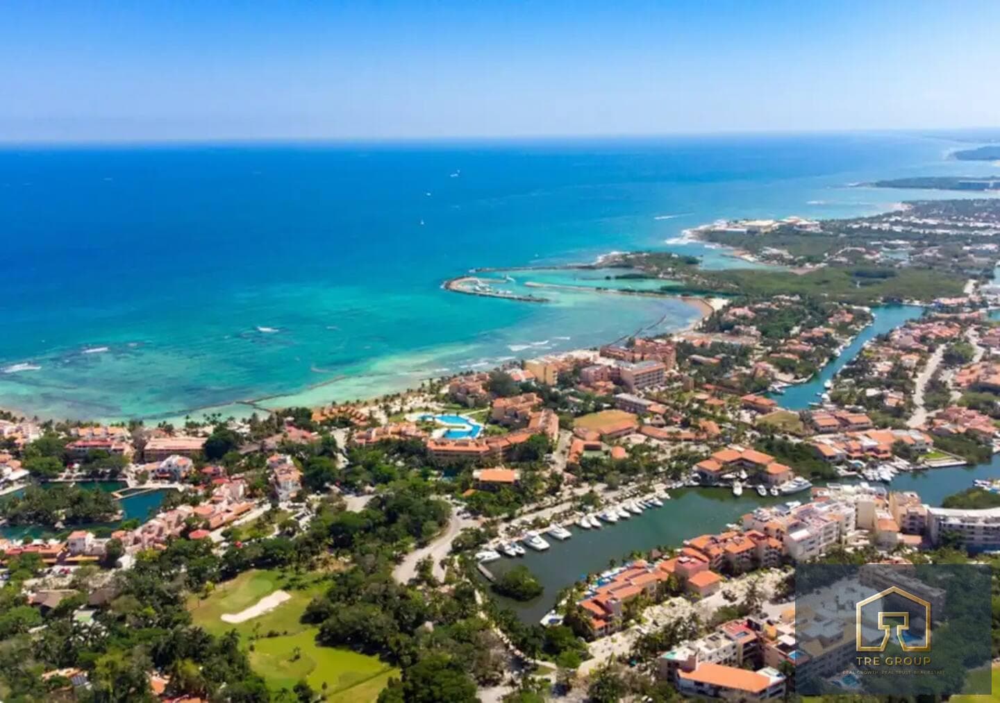 Spectacular 3-bedroom oceanfront penthouse