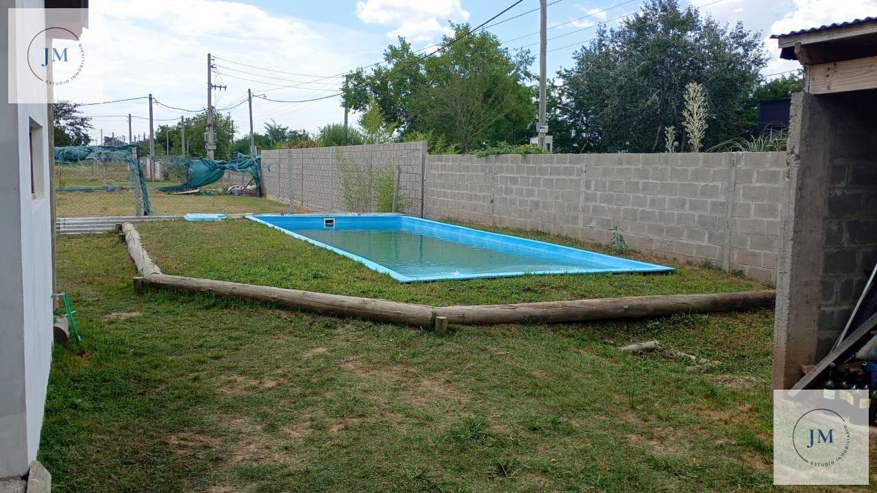 House in Ingeniero Maschwitz, Semi-Gated Neighborhood