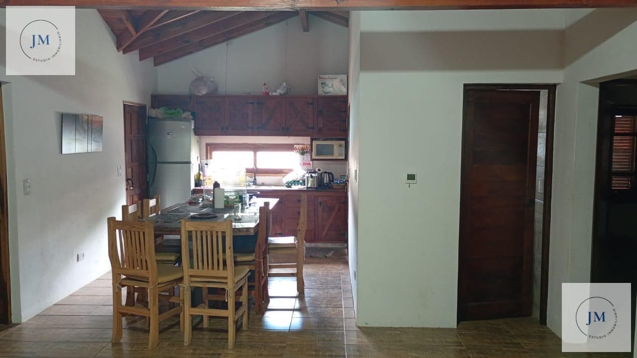 House in Ingeniero Maschwitz, Semi-Gated Neighborhood