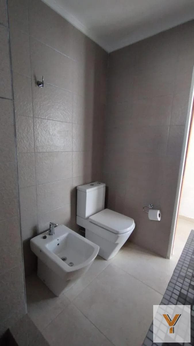 Apartment for Sale - 2 Bedrooms, 1 Bathroom - 90 m² - La Plata
