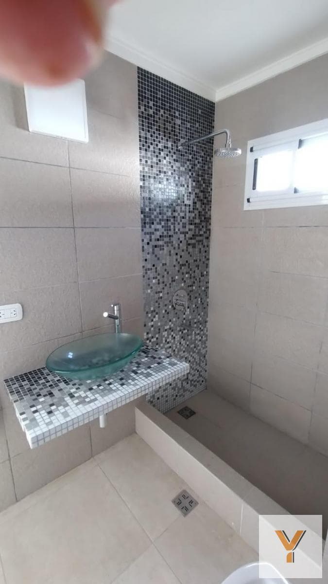 Apartment for Sale - 2 Bedrooms, 1 Bathroom - 90 m² - La Plata