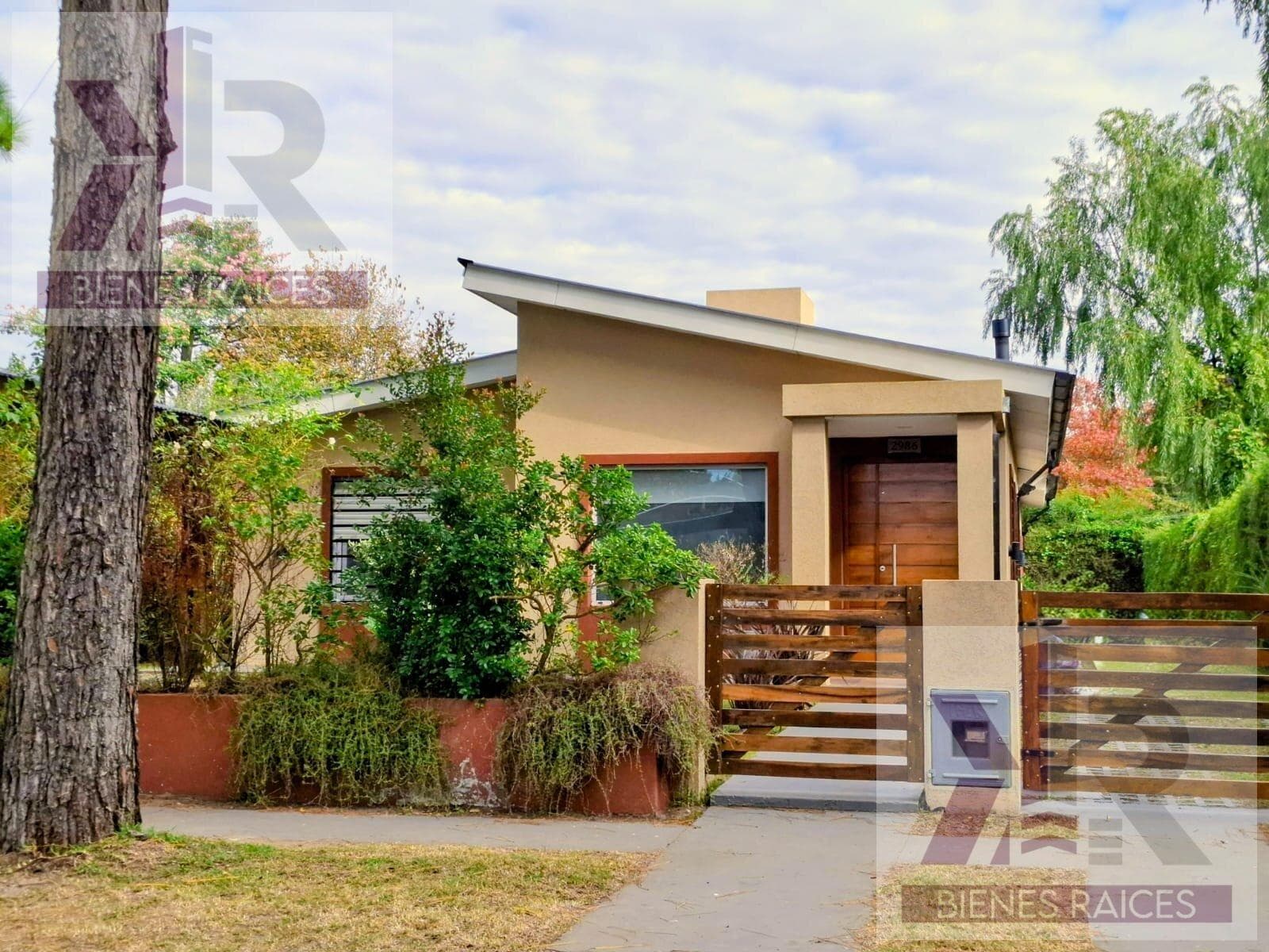 House in San Bernardo Del Tuyu