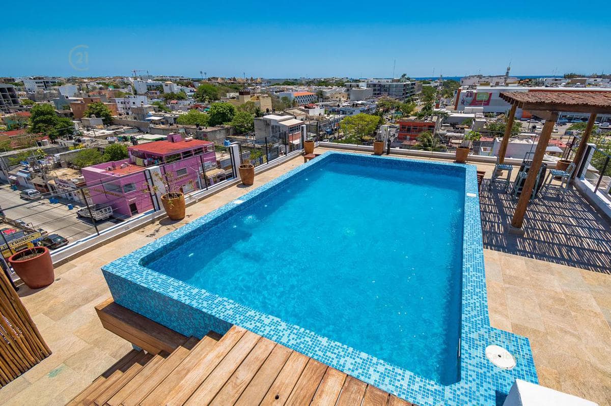 Furnished 1-bedroom apartment for rent with a pool in the Centro area of Playa del Carmen P4488