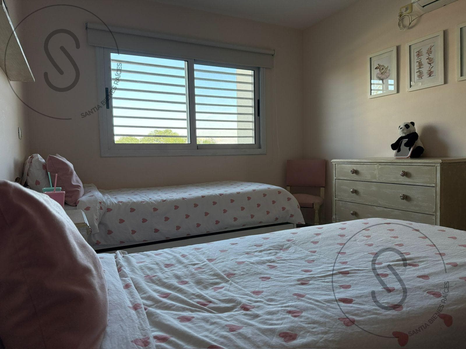 3-Bedroom Duplex House with Patio in Arguello
