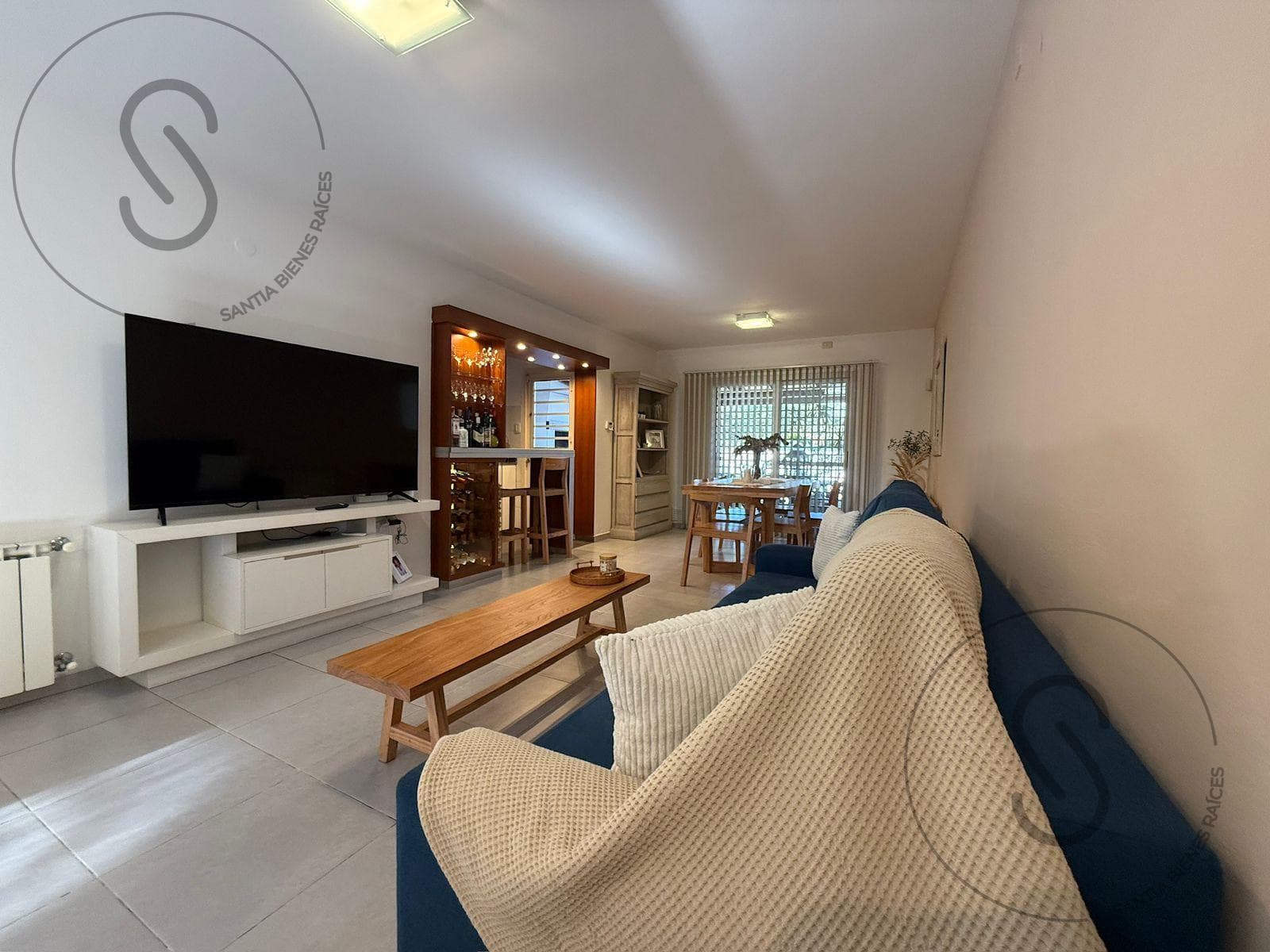 3-Bedroom Duplex House with Patio in Arguello