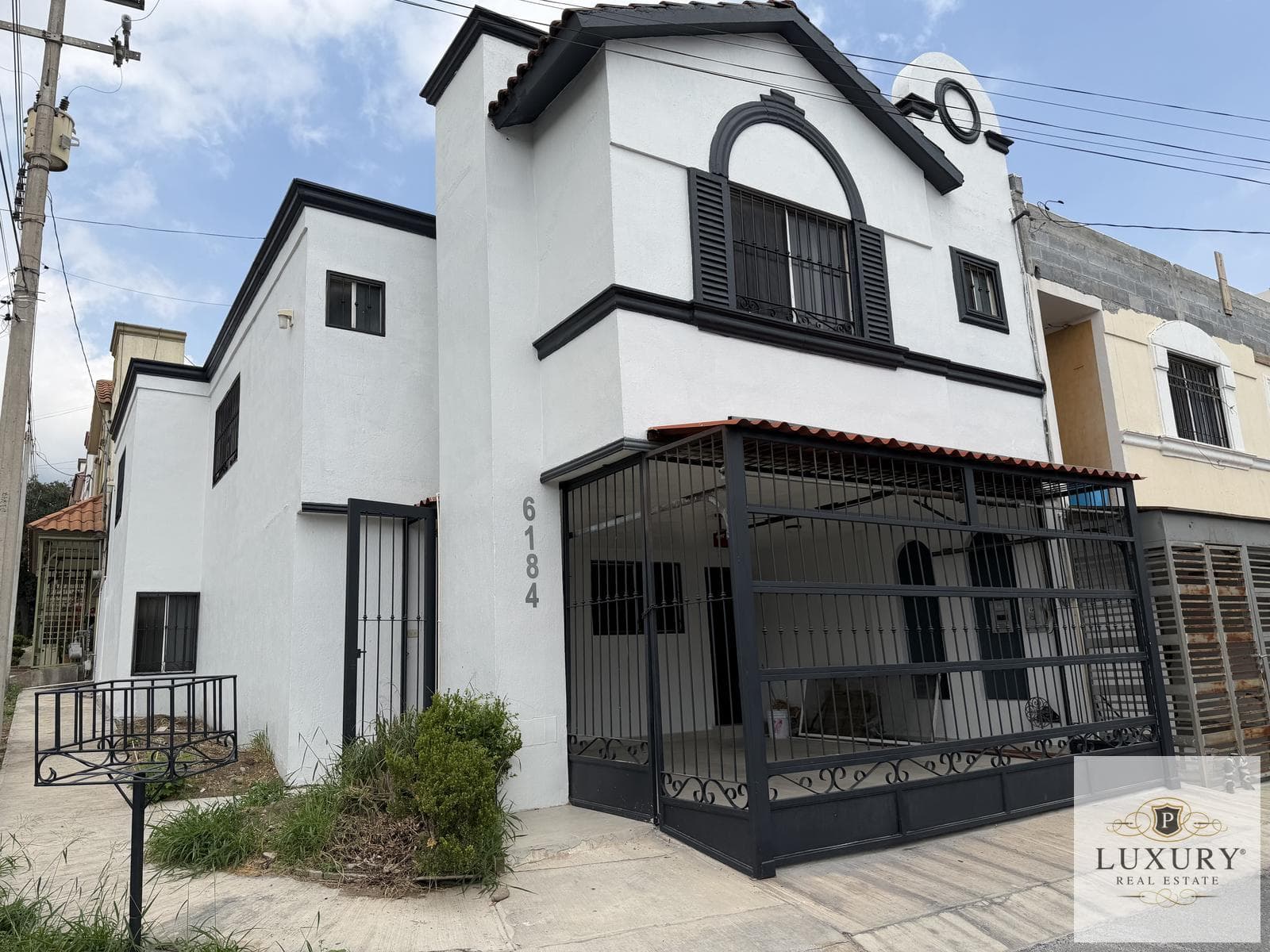 House in Misión de las Cumbres