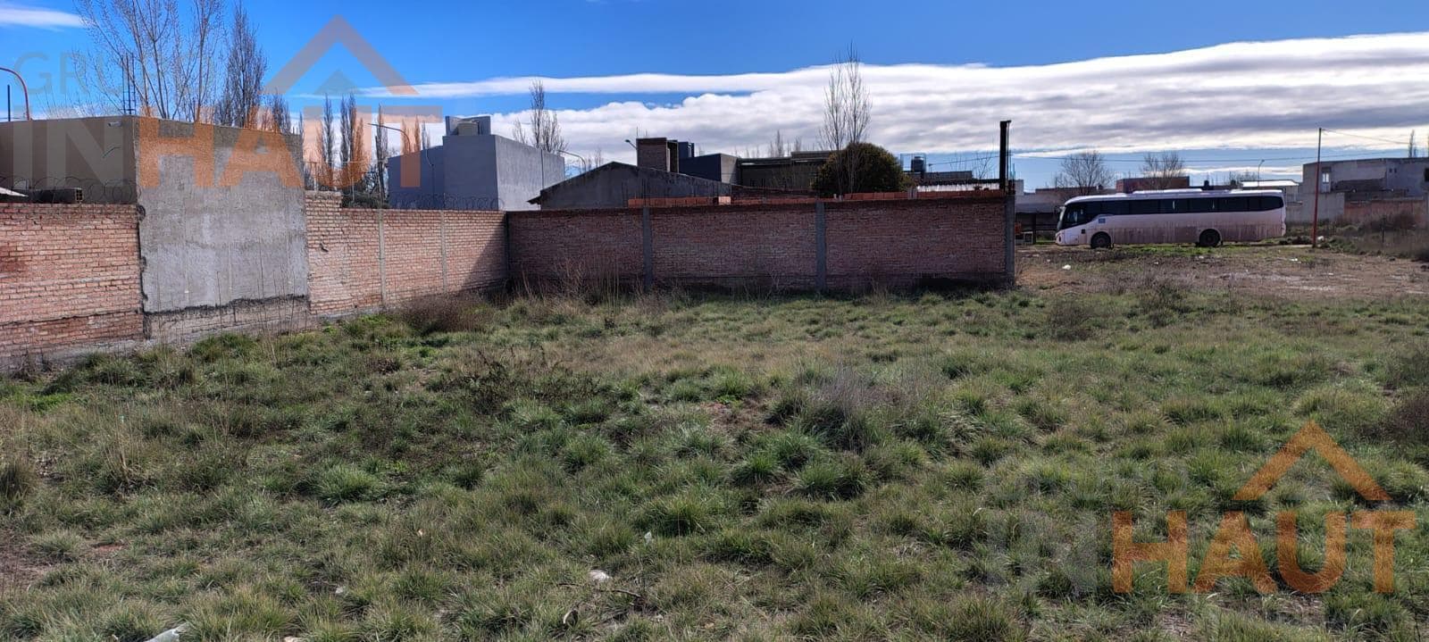 Land in General Fernández Oro