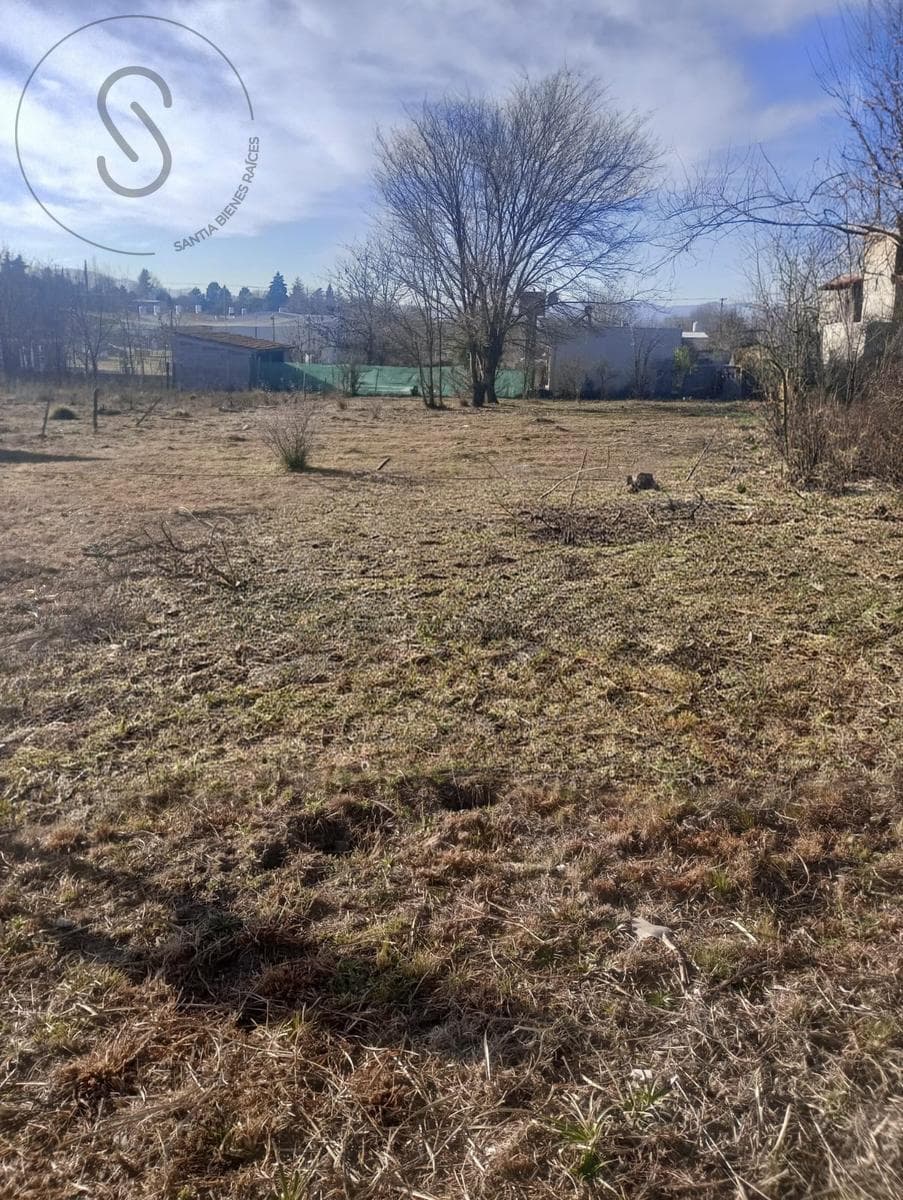 Land for Sale in Villa Parque Siquiman