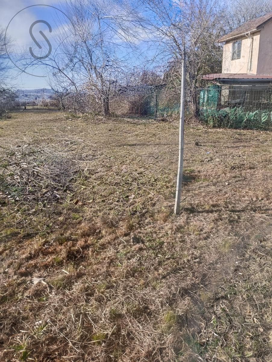 Land for Sale in Villa Parque Siquiman