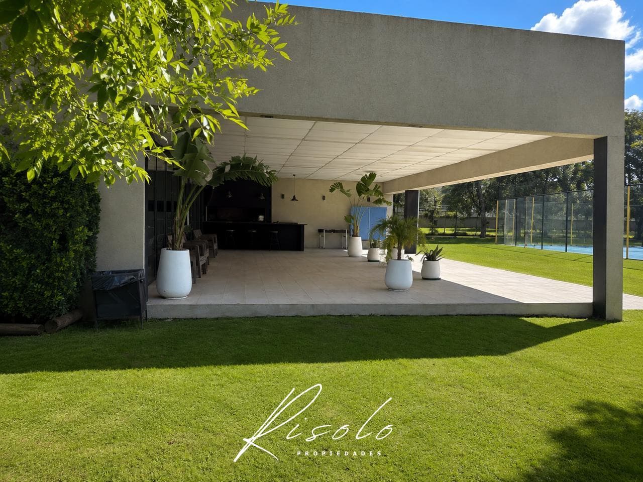 BRAND-NEW - TOWNHOUSE - 3 BEDROOMS - SPRING PARK – PILAR