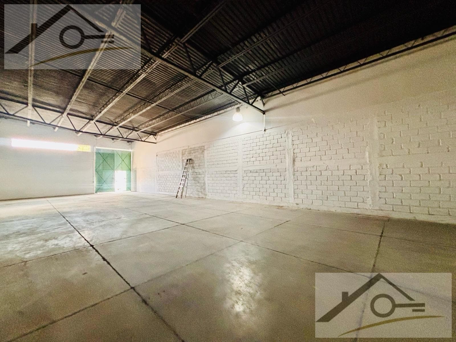 Commercial Warehouse for Rent—on Tollocan Ave., Toluca, with Quick Access to Mexico City