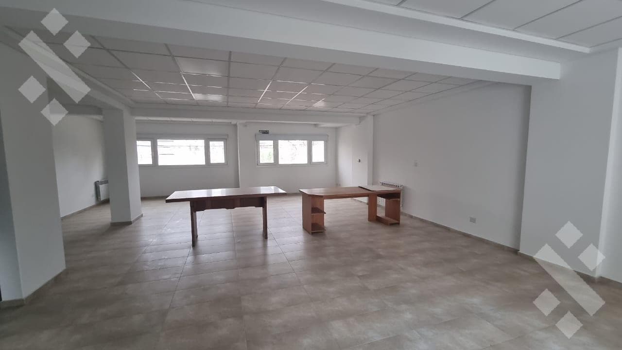 For Rent - Office - 49 Villegas Street - Cipolletti - Río Negro -