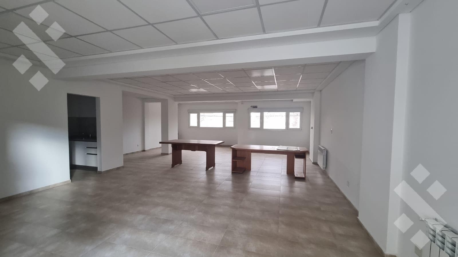For Rent - Office - 49 Villegas Street - Cipolletti - Río Negro -