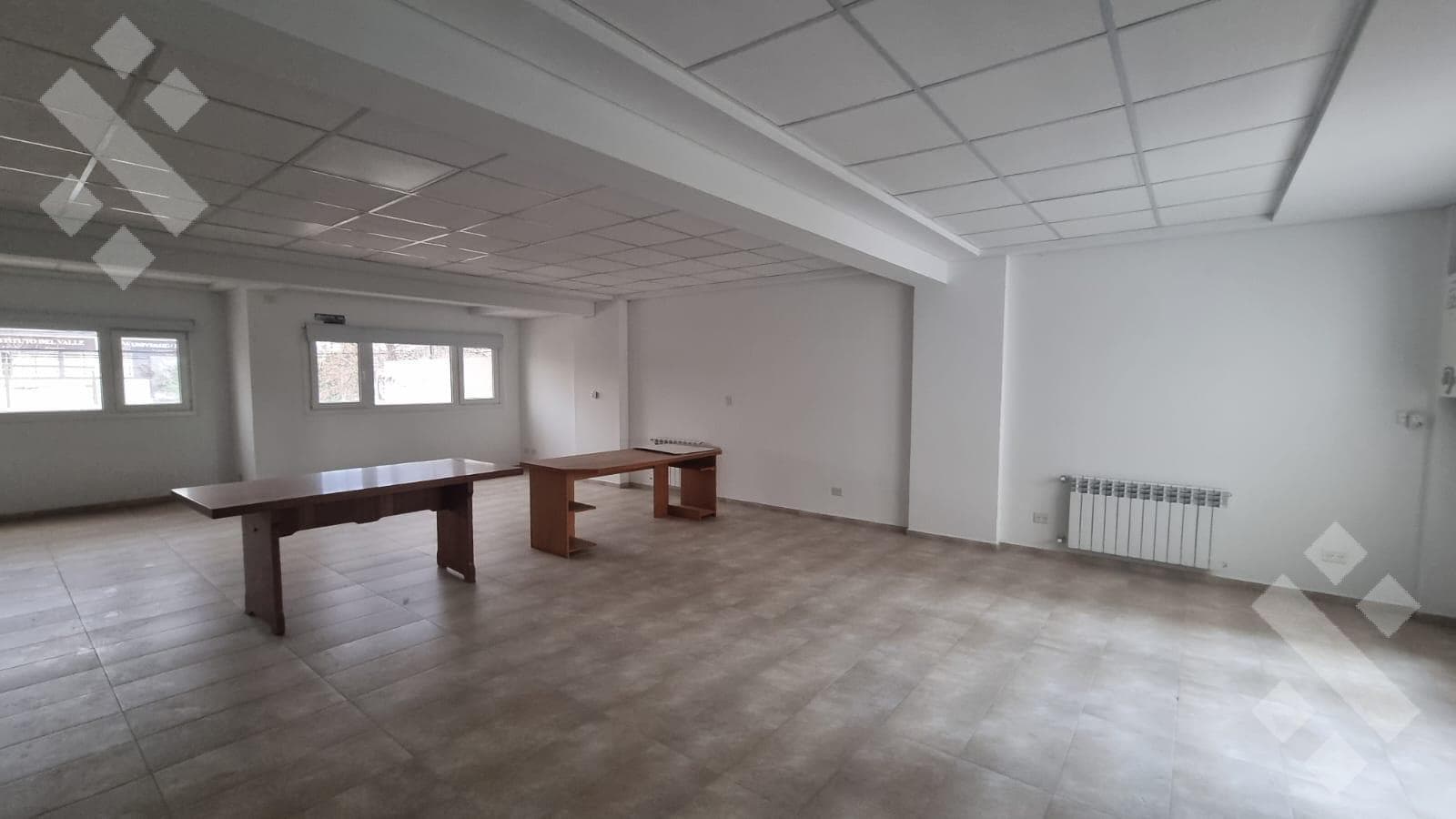 For Rent - Office - 49 Villegas Street - Cipolletti - Río Negro -