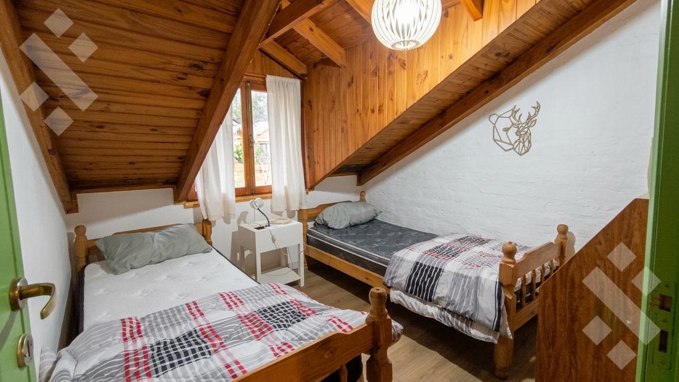 FOR RENT: Furnished 2-bedroom cabin, Amancay neighborhood, San Martín de los Andes