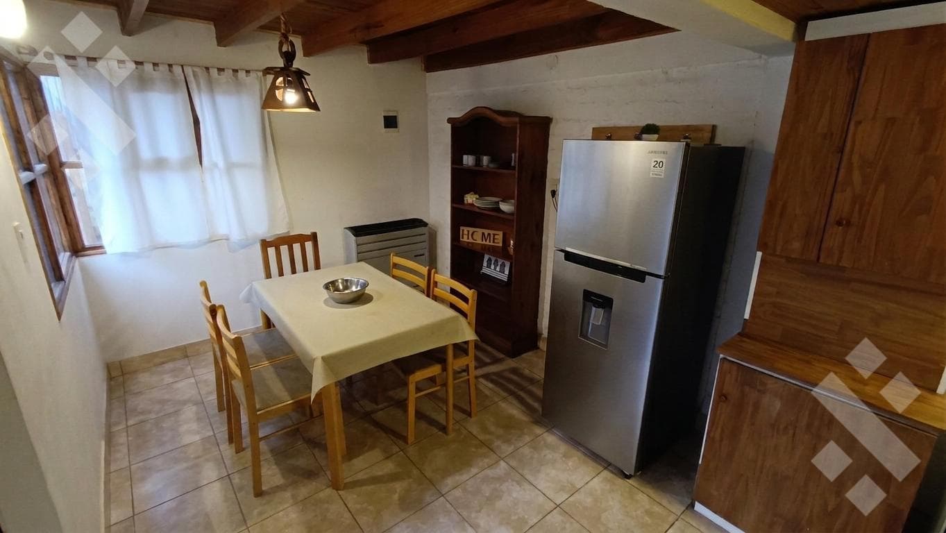 FOR RENT: Furnished 2-bedroom cabin, Amancay neighborhood, San Martín de los Andes