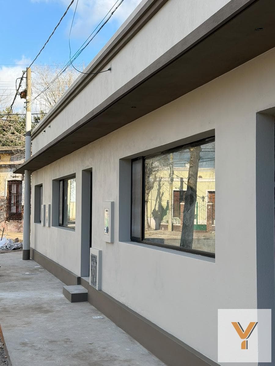 House for Sale - 2 Bedrooms, 1 Bathroom - 90 m² - San Miguel del Monte