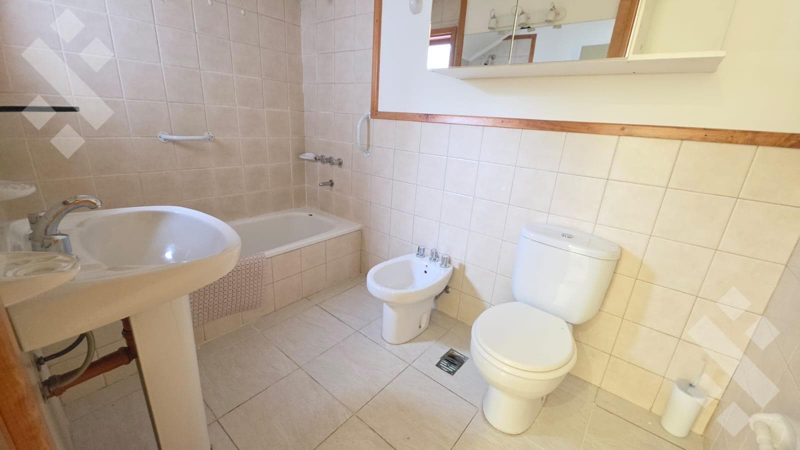 Apartment/Office for Rent - Downtown Area - San Martín de los Andes