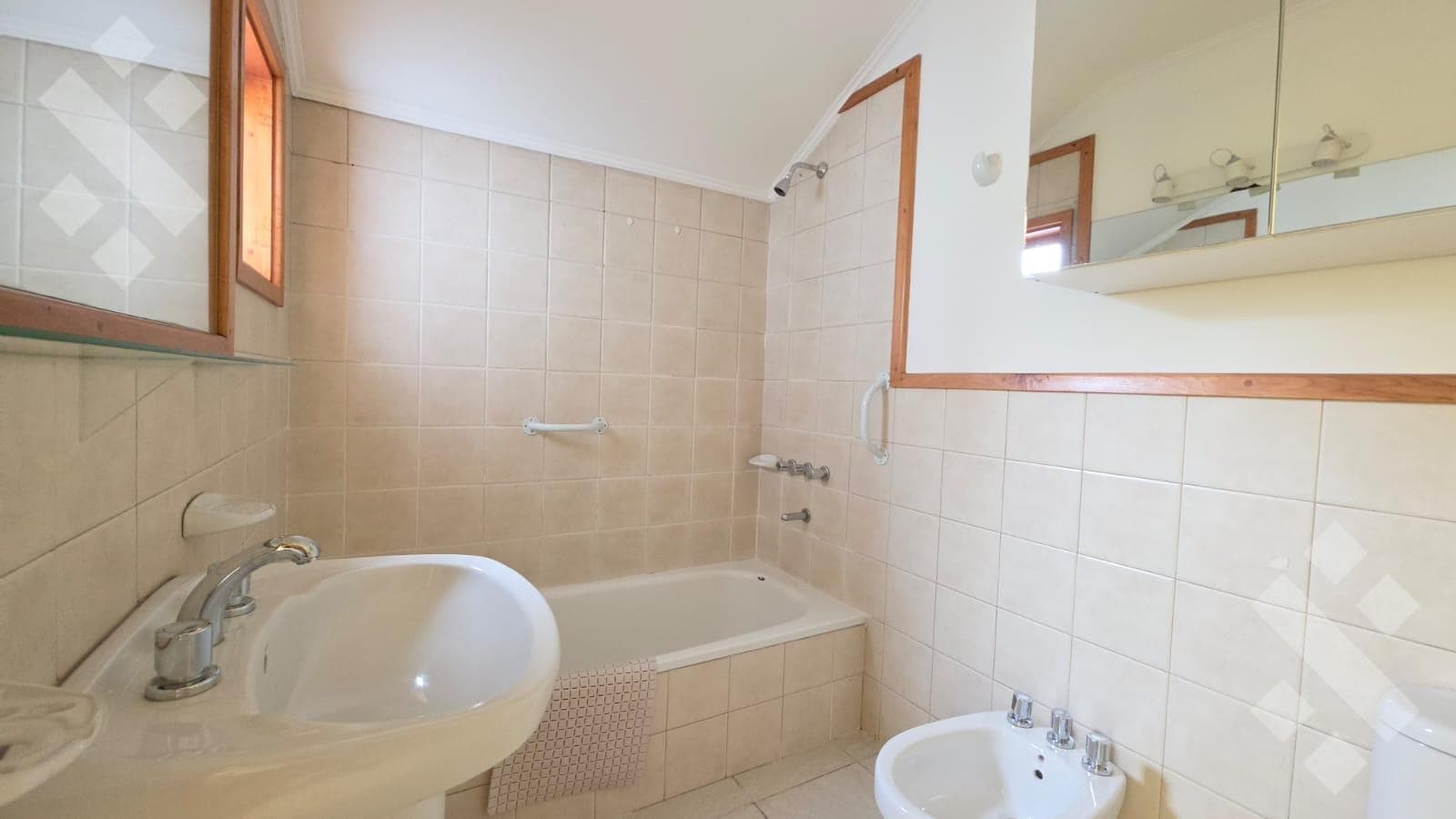Apartment/Office for Rent - Downtown Area - San Martín de los Andes