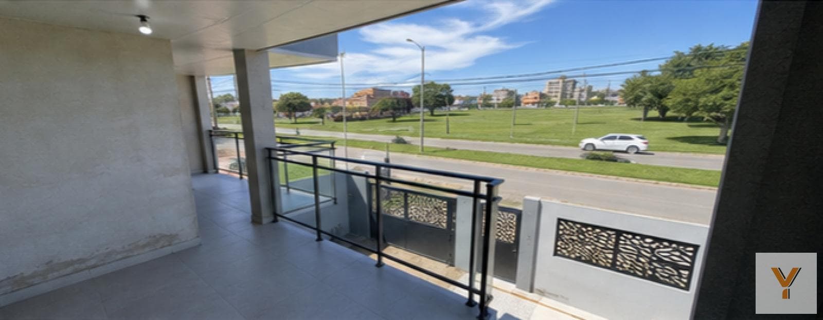 House for Sale - 4 Bedrooms, 3 Bathrooms - 358 m - Miramar