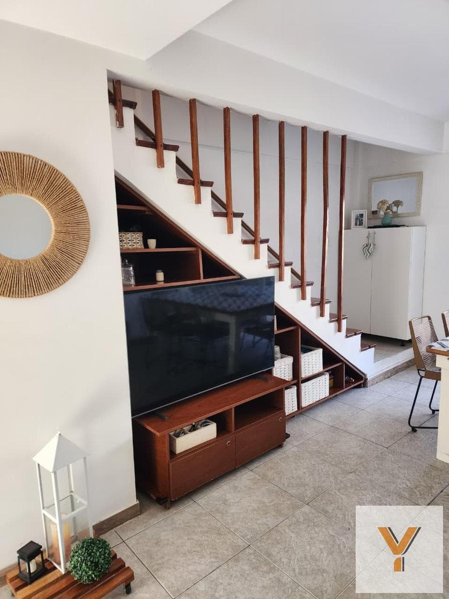 Apartment for Rent - 2 Bedrooms, 1 Bathroom - 90 m² - Saavedra