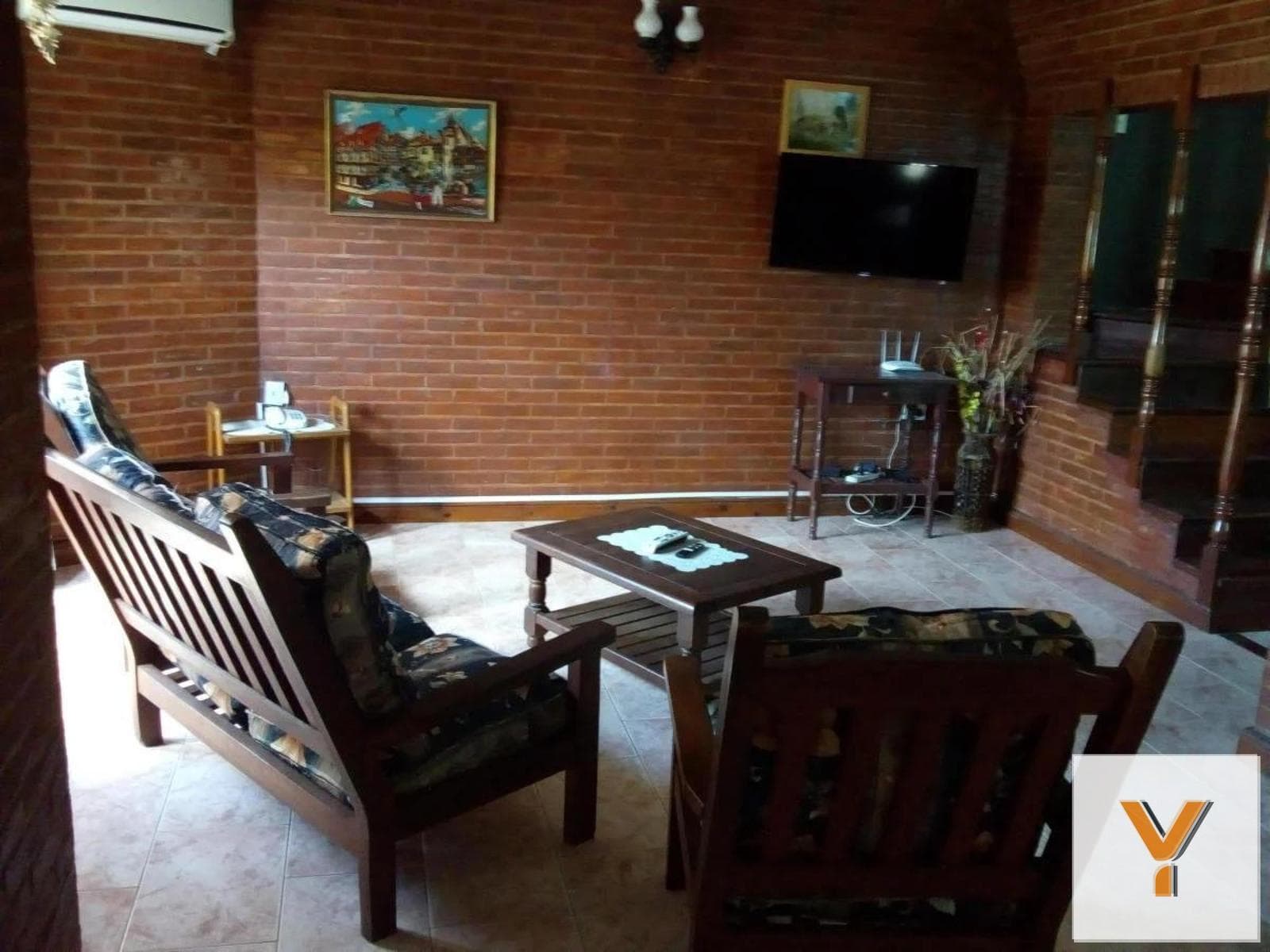 House for Rent - 3 Bedrooms, 2 Bathrooms - 300 meters - Pinamar