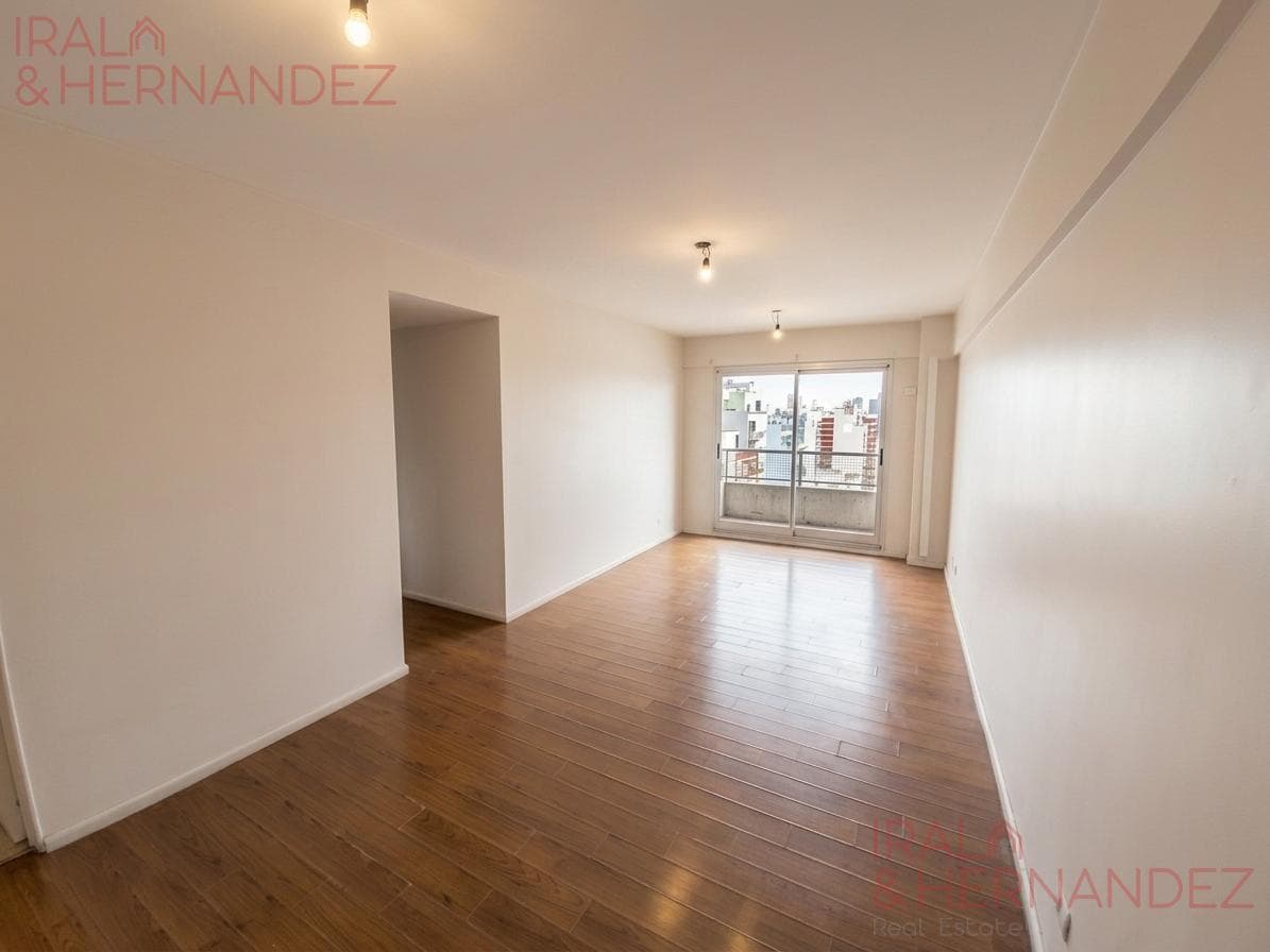 4-Room Apartment for Rent Villa Urquiza Upper Floor with Open View