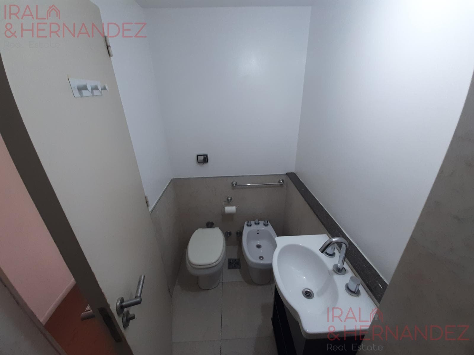 4-Room Apartment for Rent Villa Urquiza Upper Floor with Open View