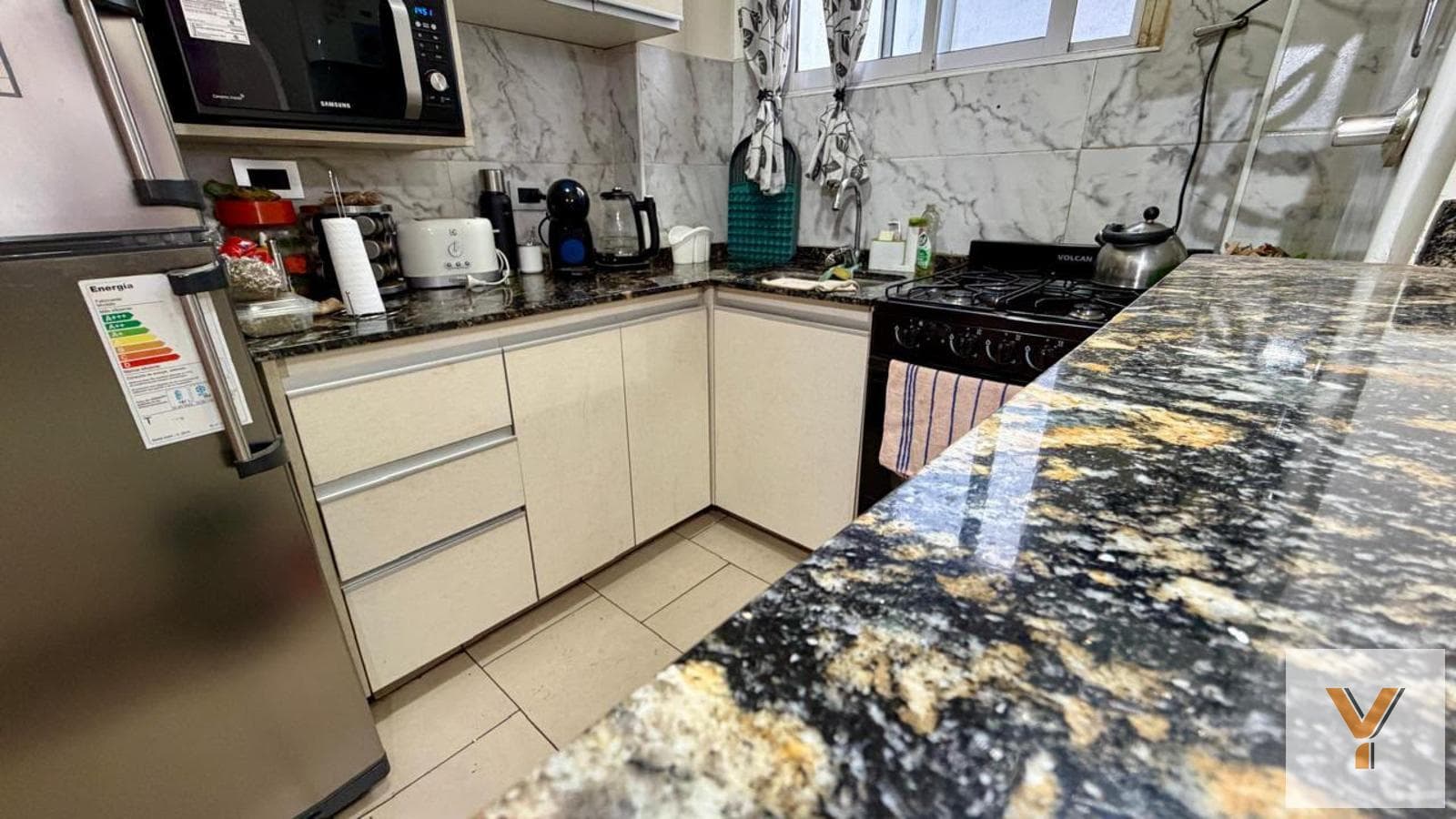 Apartment for Sale - 2 Bedrooms, 1 Bathroom - 56 m² - Floresta