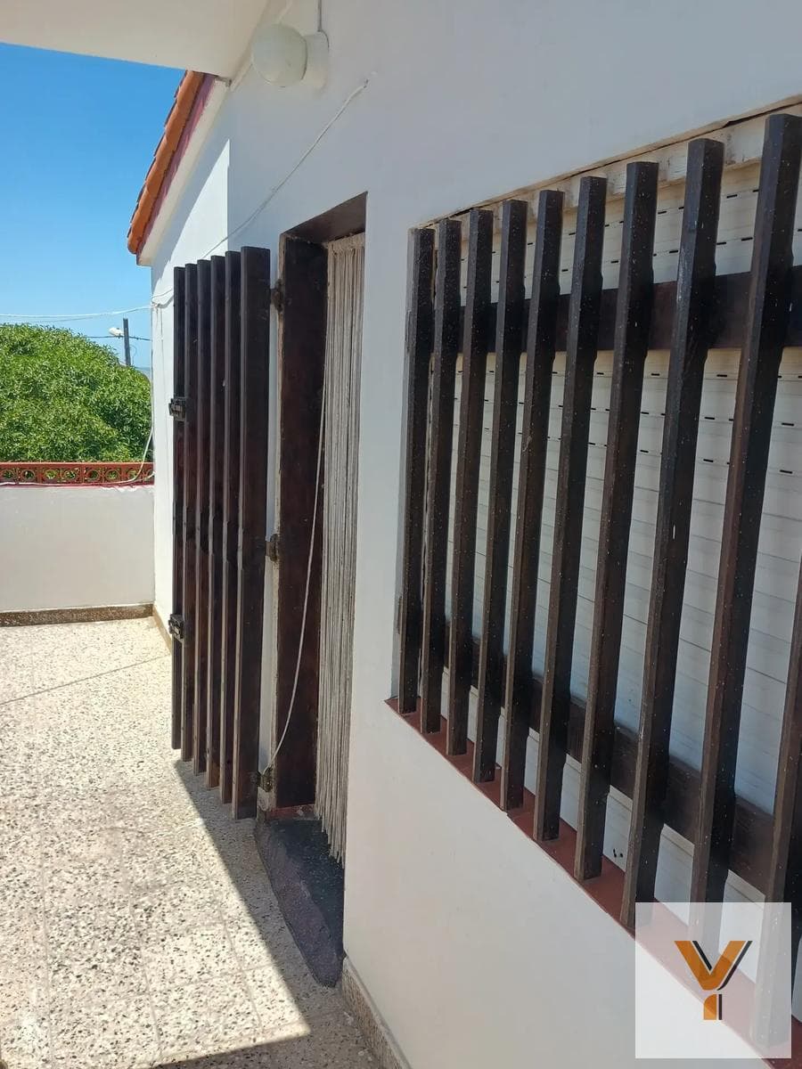 House for Sale - 4 Bedrooms, 2 Bathrooms - 300 meters - Las Toninas