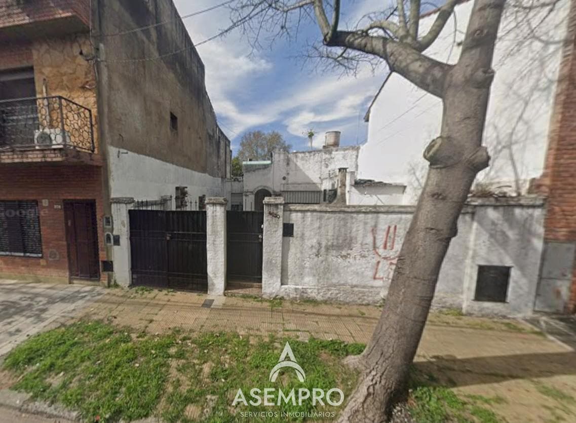 Land for Sale in Saavedra - 305 m² of Saleable Area