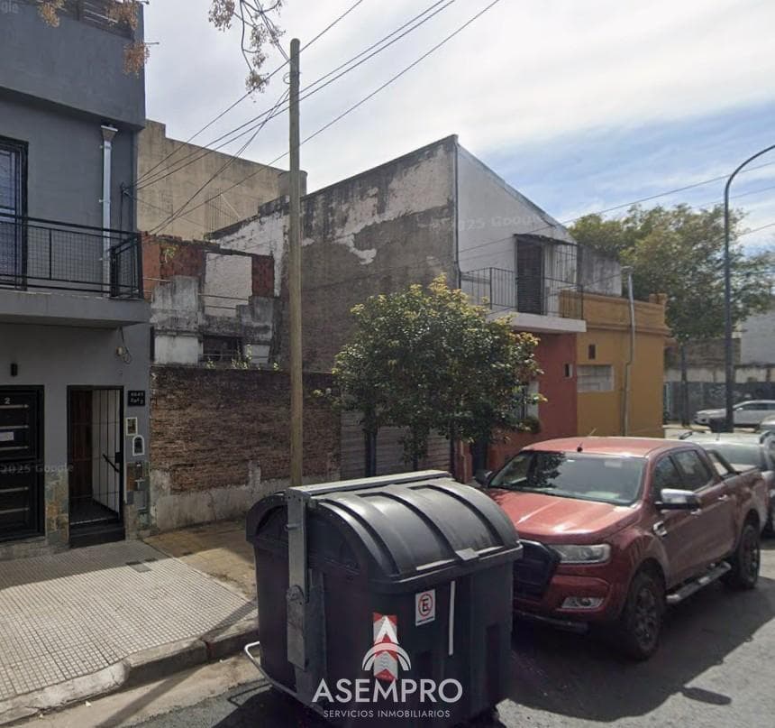 Land for Sale in Saavedra - 305 m² of Saleable Area