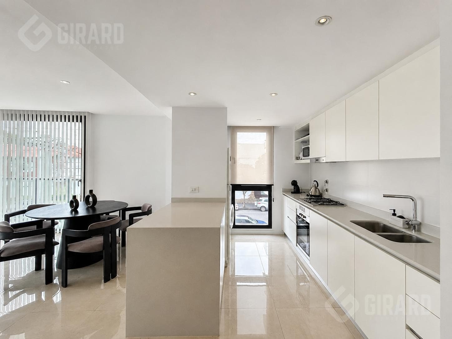 3-room apartment for sale with a garage in the Güemes neighborhood, modern building