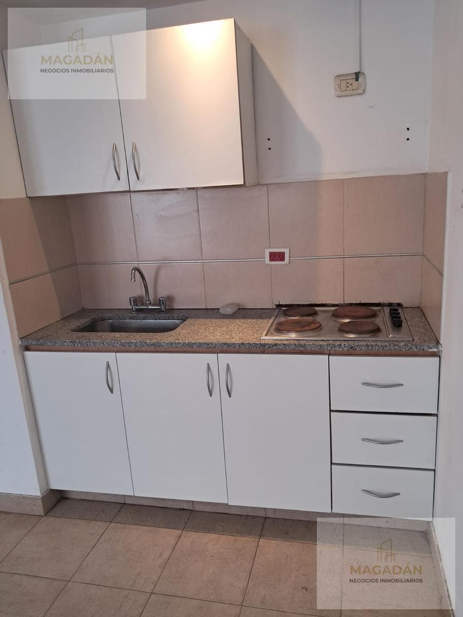 2-Room Apartment for Rent with Patio in Villa Sarmiento
