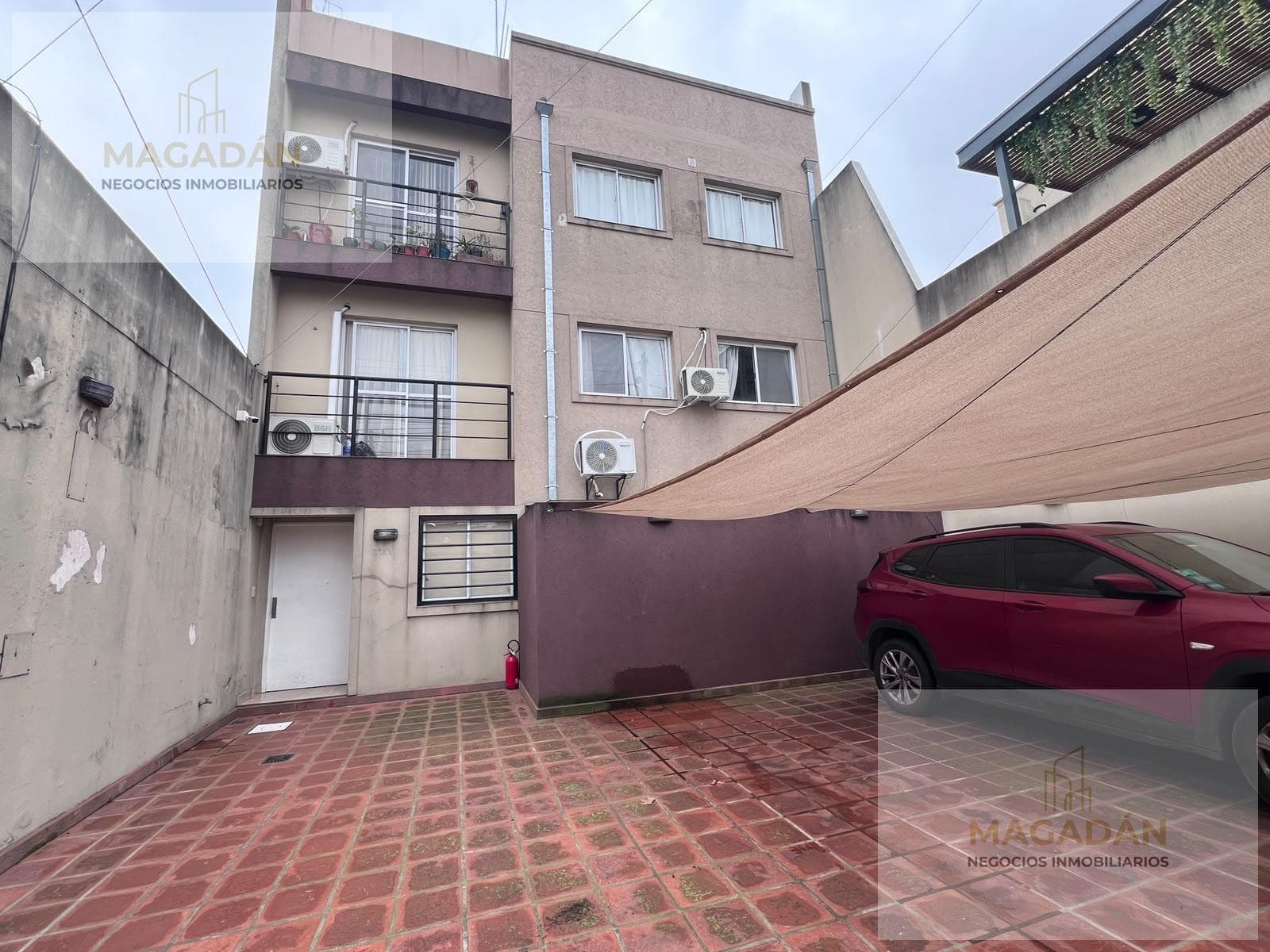 2-Room Apartment for Rent with Patio in Villa Sarmiento