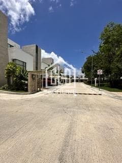 House for Sale: Bali II, Playa del Carmen | 3 Bedrooms Amenities