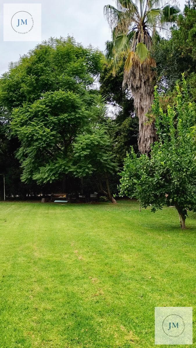 FOR SALE: 2 PARKED LOTS IN LELOIR PARK