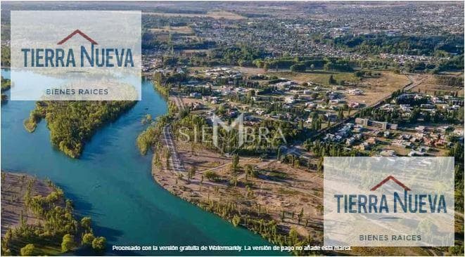 Land in the Capital