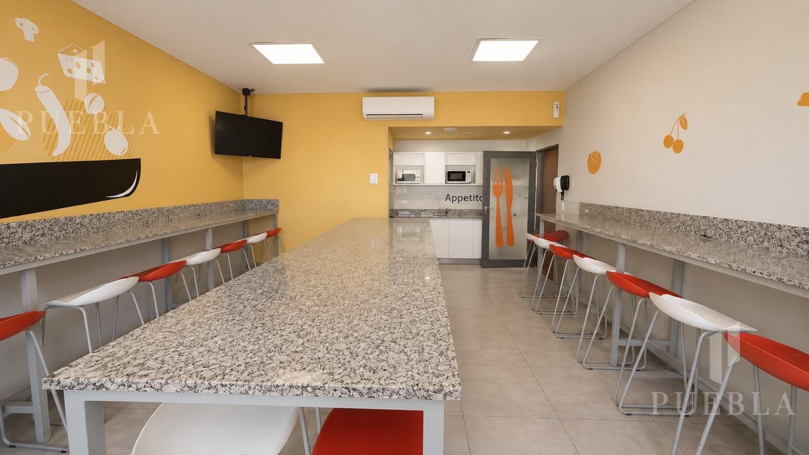 Office for rent with garage - Technology District - Parque Patricios