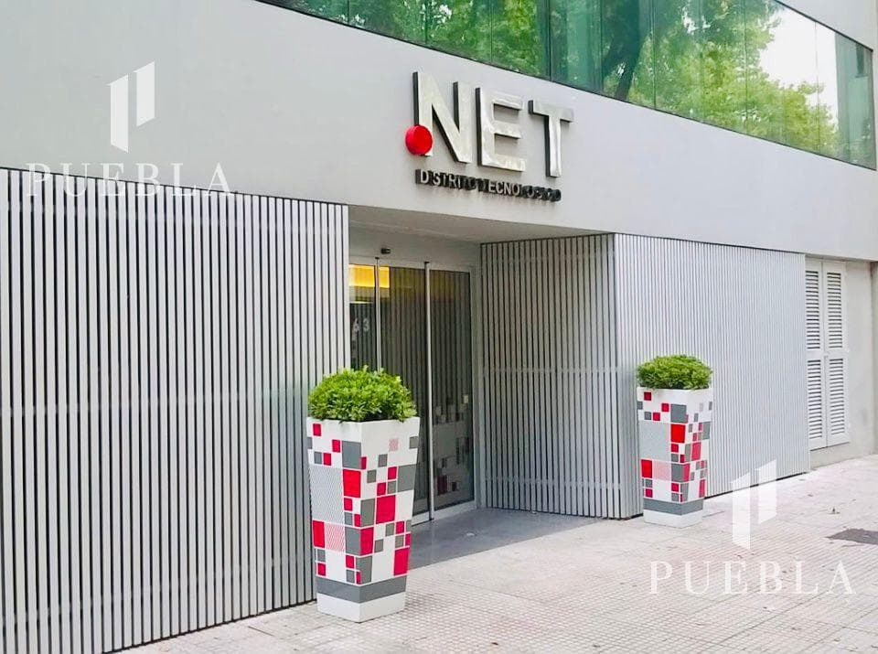 Office for rent with garage - Technology District - Parque Patricios