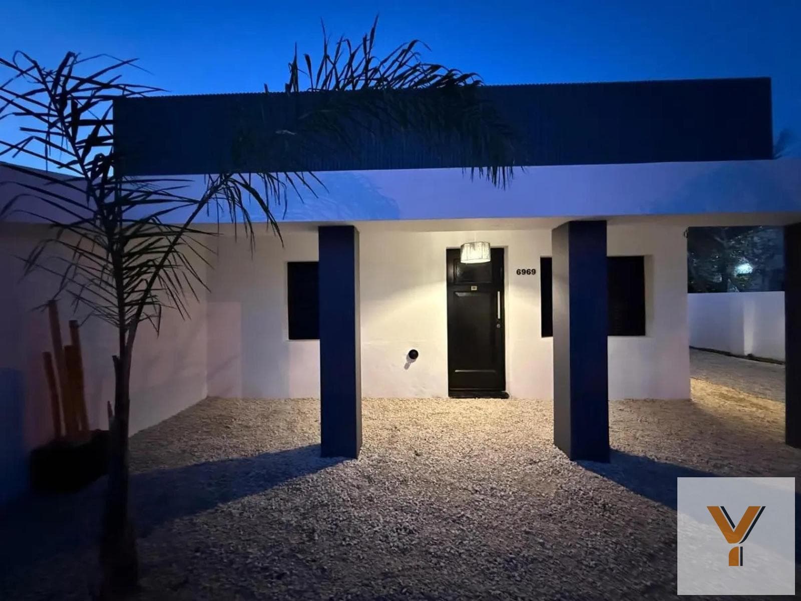 House for Sale - 2 Bedrooms, 1 Bathroom - 435 m - Mar del Plata