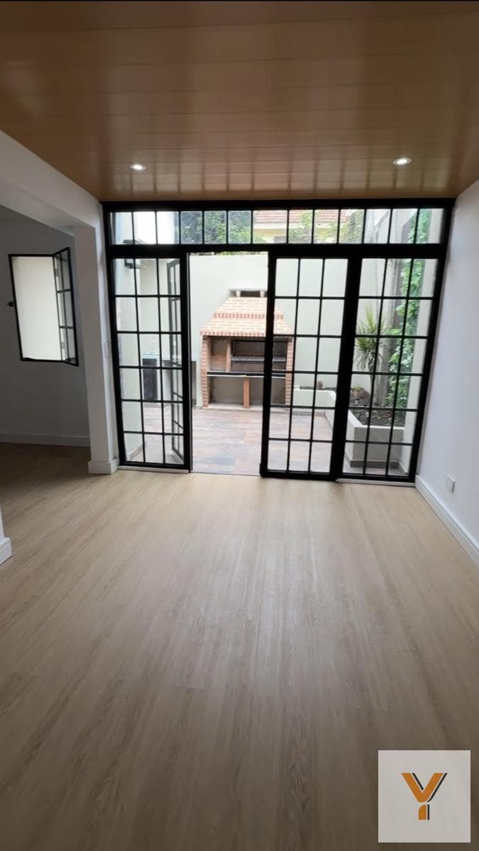 Studio for Sale - 2 Bedrooms, 1 Bathroom - 83 m² - Saavedra