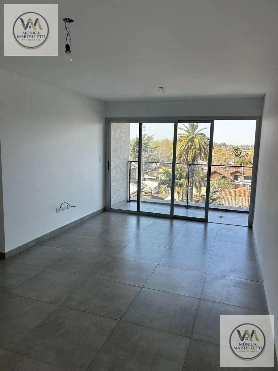 2-Bedroom Apartment with Garage, Ituzaingo South