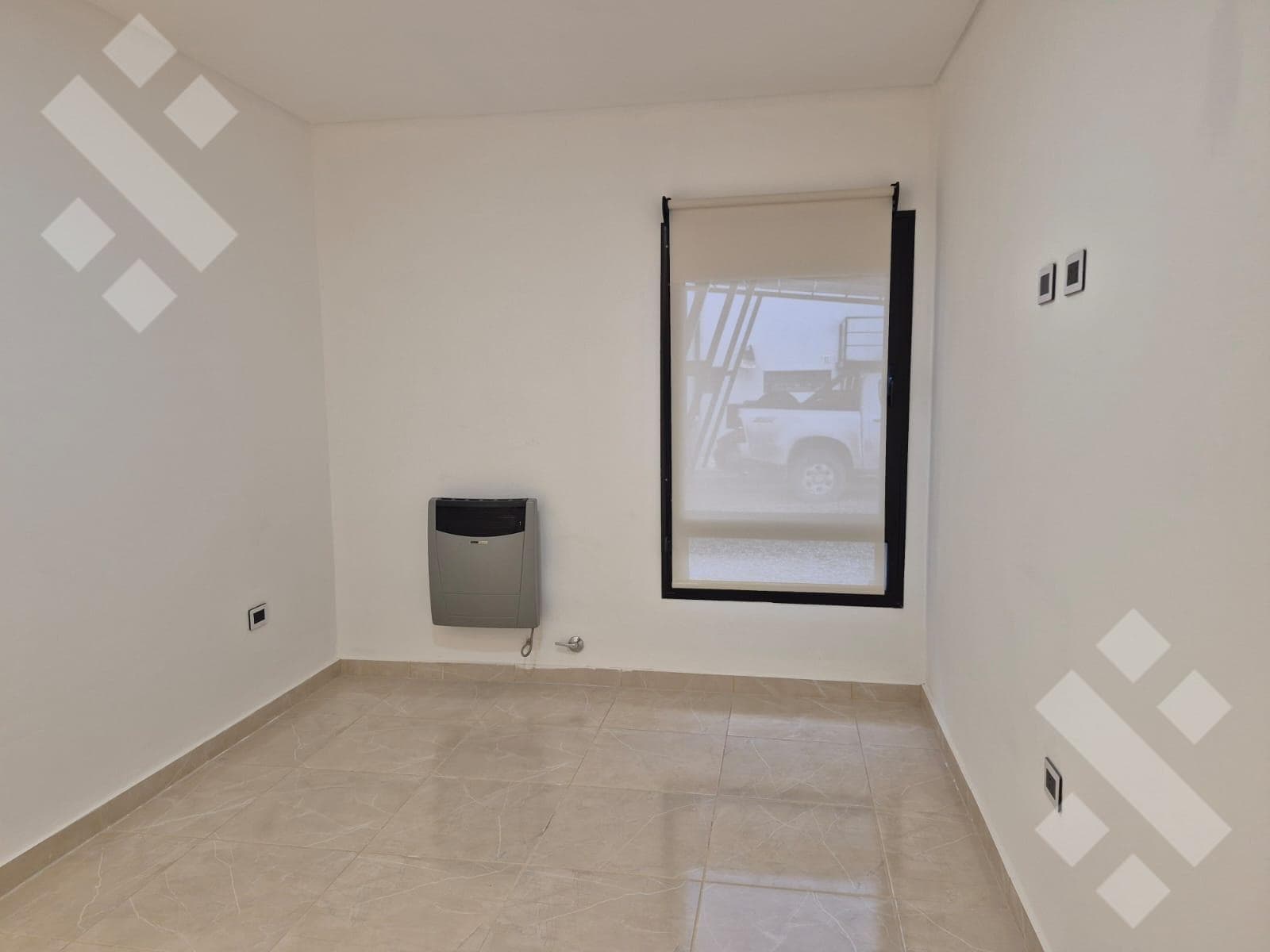 For Rent | 1-Bedroom Apartment | Downtown Area | Plottier