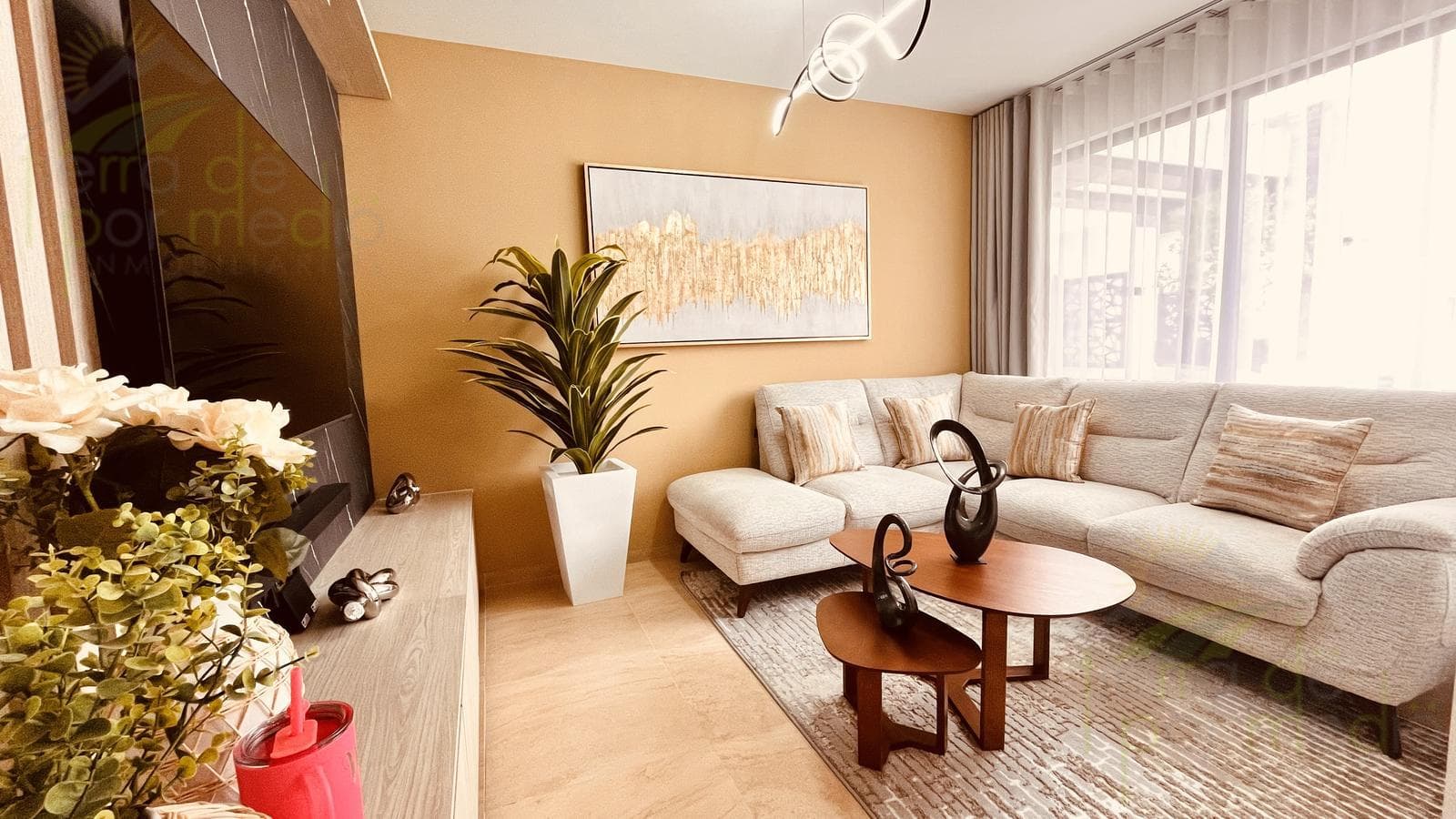 House with Ground-Floor TV Room for Sale, on a Private Street in Zibatá, Querétaro