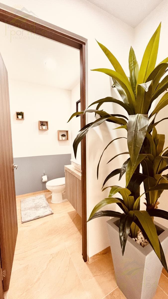 House with a Roof Garden on a Private Street Featuring a VIP Movie Theater in Zibatá, Querétaro