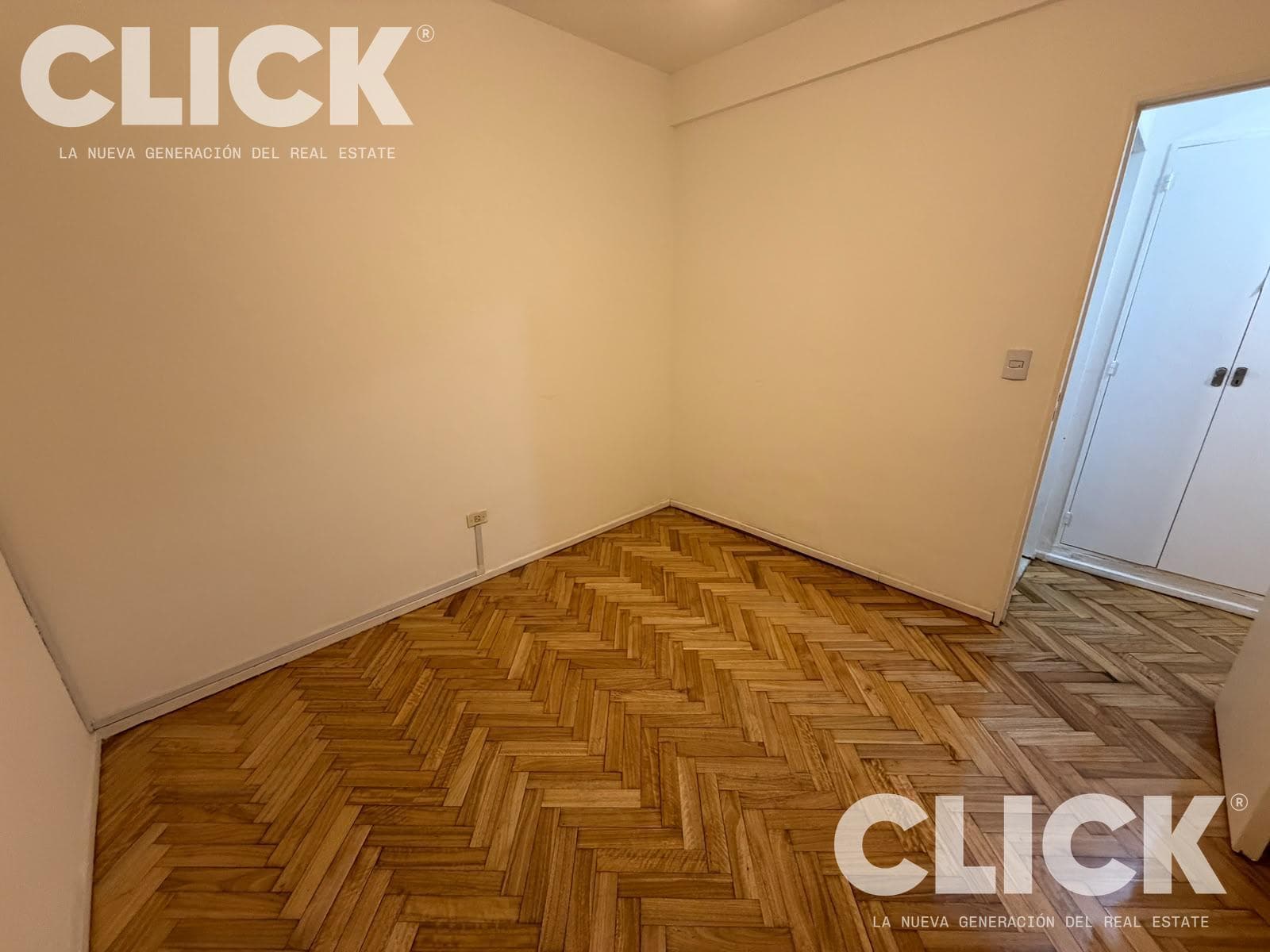 For Sale - 2 Rooms - Separate Kitchen - Recoleta